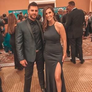 Meet your Posher, Jena